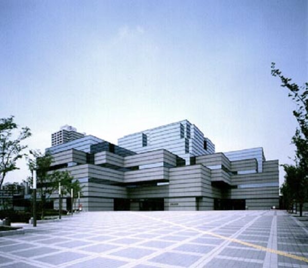 周辺環境(大阪府立中央図書館 2429m)