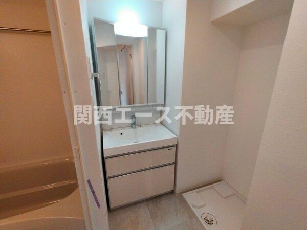独立洗面台