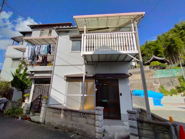 寺川4丁目貸家