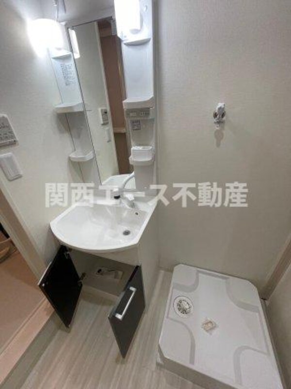独立洗面台