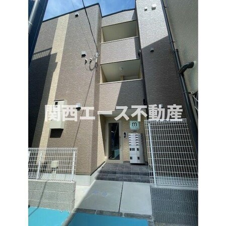 m(えむ)外観写真
