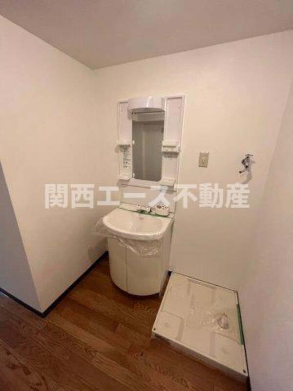 独立洗面台