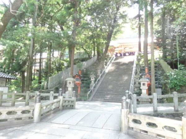 周辺環境(枚岡神社 1984m)