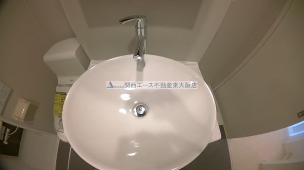 独立洗面台