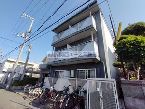 ウイングハウス外観写真
