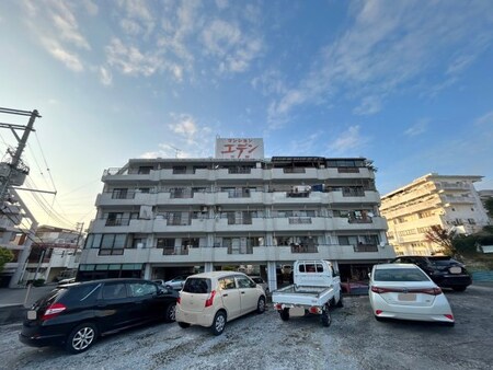 マンションエデン三原外観写真