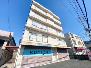 エメラルドマンション外観写真