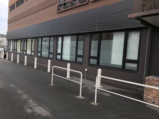 半田コロナワールド　１階貸店舗