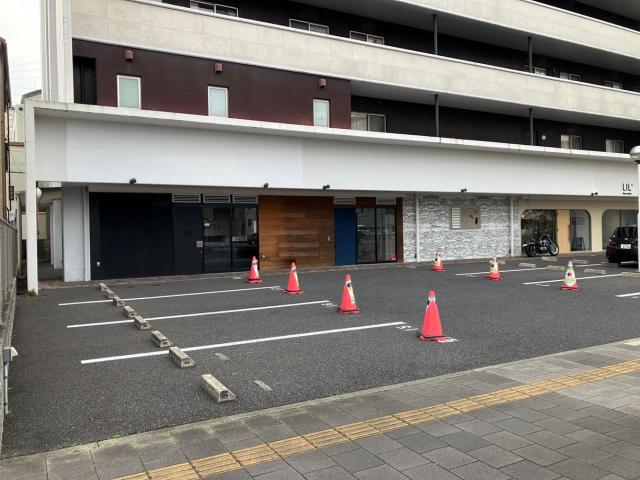 ヤシマ半田駅前ビル　１階中貸店舗