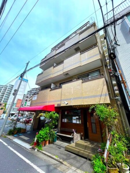 ピアジュリン外観写真