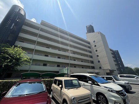 ユニ宇治マンション5号館外観写真