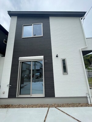 京都府京田辺市田辺尼ケ池貸家外観写真