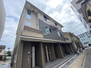 ラフィーネ葛野２外観写真