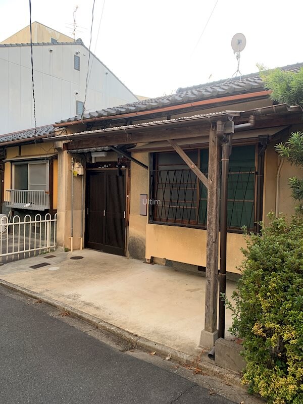 南区唐橋琵琶町貸家の物件外観写真