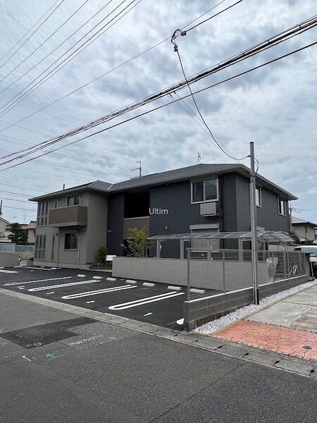 ベラーシア嵐山外観写真
