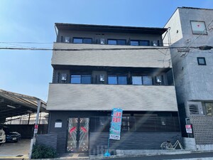 フラッティ毘沙門町外観写真