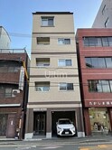 メゾンアーサー