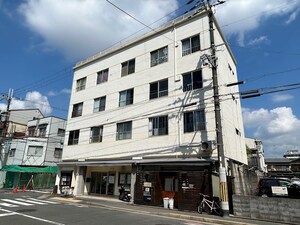 千高ビル外観写真