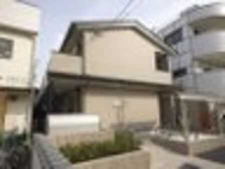 レオパレス七本松外観写真