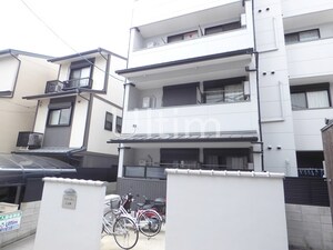 フラッティ上七軒外観写真