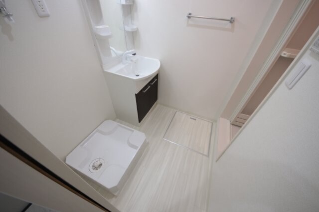 物件内観写真8　(同社施工例)