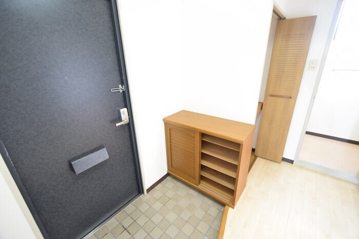 物件内観写真12　(収納スペース豊富です)