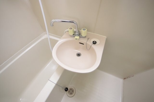 物件内観写真12　(使いやすい洗面所です)