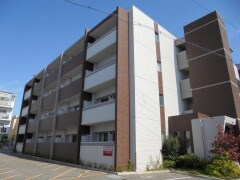 物件外観写真1　(建物外観を気になさる方へ、見た目の良い物件です)