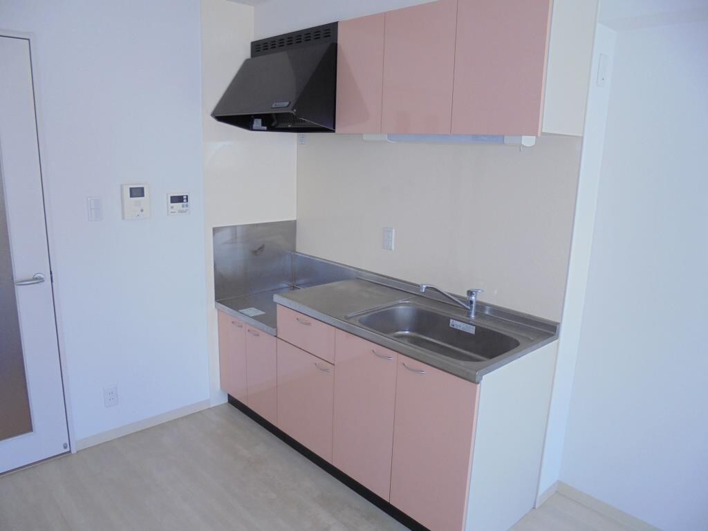 物件内観写真5　(きれいなキッチンです)