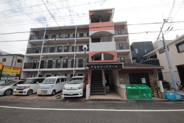 外観(落ち着いた雰囲気の外観です)