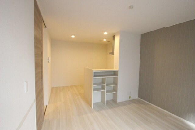 物件内観写真20　(ゆったりとしたリビングです)