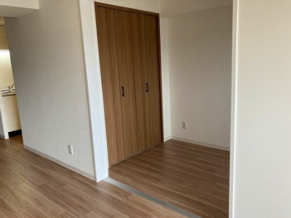 物件内観写真10　(こまごまとしたものを収納できそうですね)