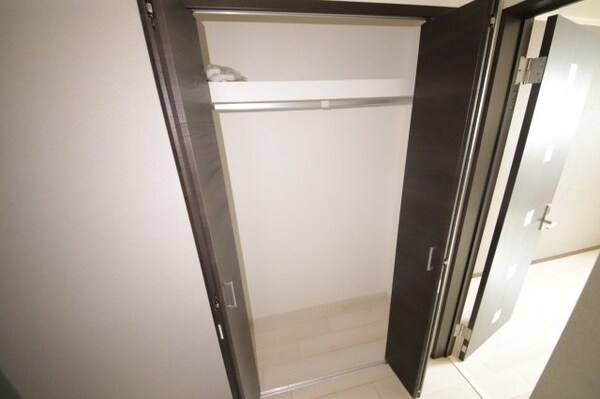 収納(便利な収納スペースです)