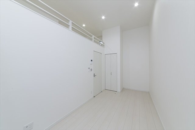 物件内観写真6　(ゆったり過ごせる居間です)