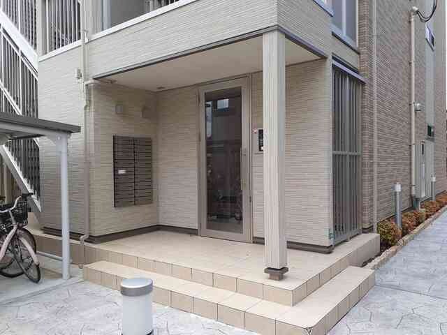 物件外観写真2　(建物の内部です)