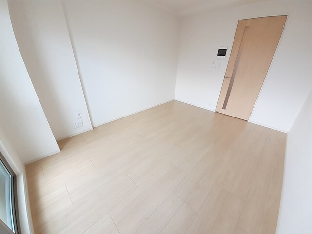 物件内観写真5　(使いやすいリビングです)