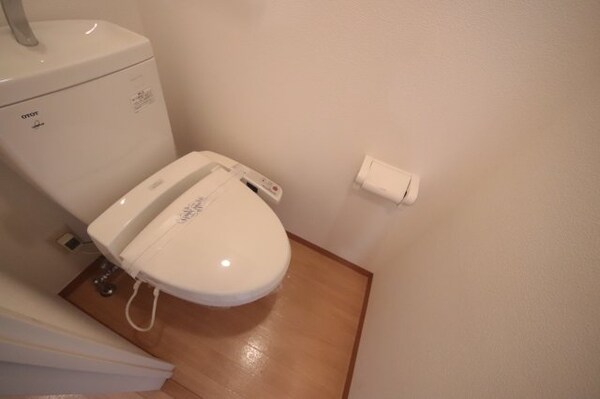 トイレ(ゆったりとした空間のトイレです)