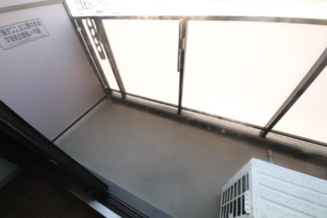 物件内観写真18　(バルコニー付きです)