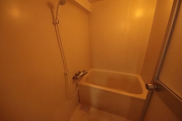 物件内観写真5　(きれいなお風呂です)