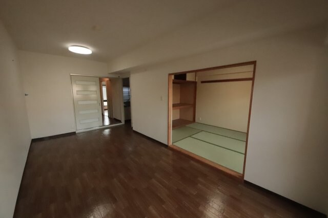 物件内観写真18　(物件の内装です)