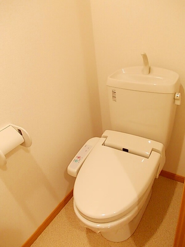 トイレ(落ち着いたトイレです)