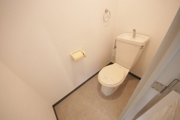 トイレ(トイレです)