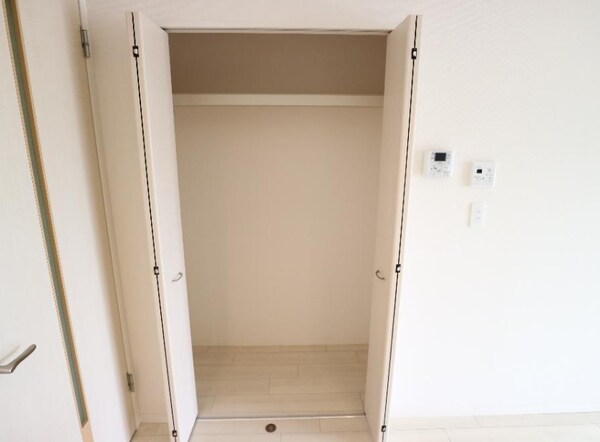 収納(たっぷりとした収納スペースです)