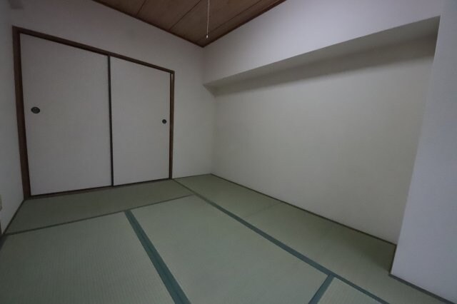 物件内観写真8　(趣のある和室です)