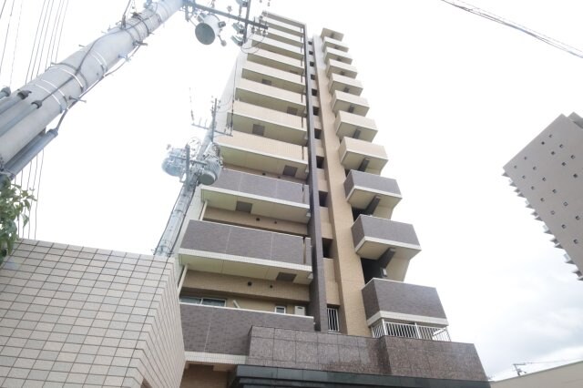 物件外観写真2　(外観もきれいです)