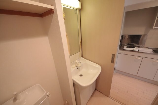 物件内観写真12　(洗面所です)