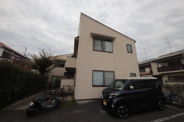 駐車場(駐車スペースもあります)