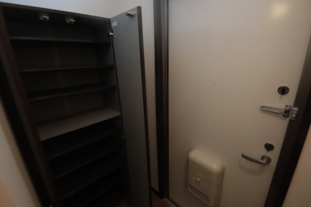 物件内観写真12　(毎日通る玄関はこちらです)