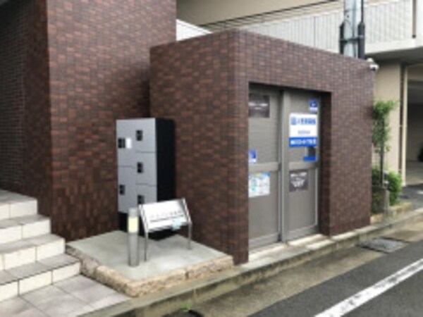 エントランス(エントランスです)