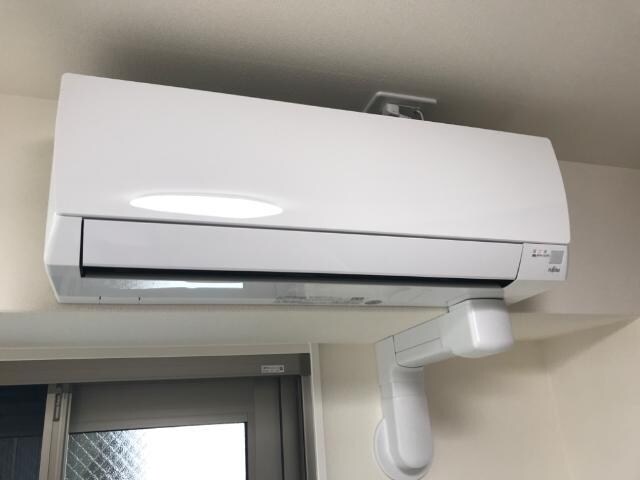 物件内観写真14　(明るい室内です)